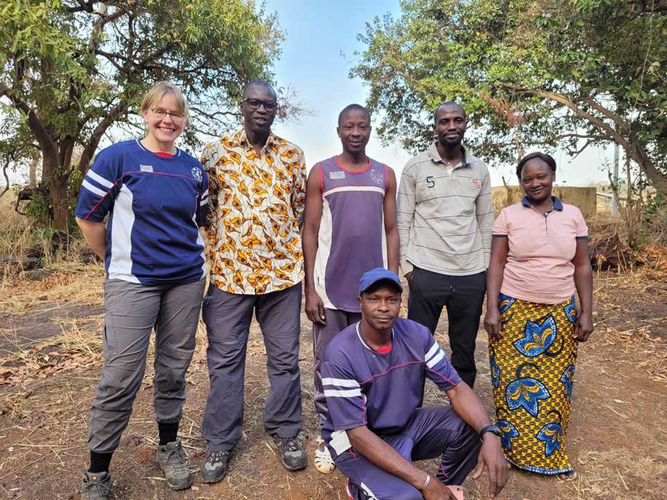 Assirik chimpanzee research team